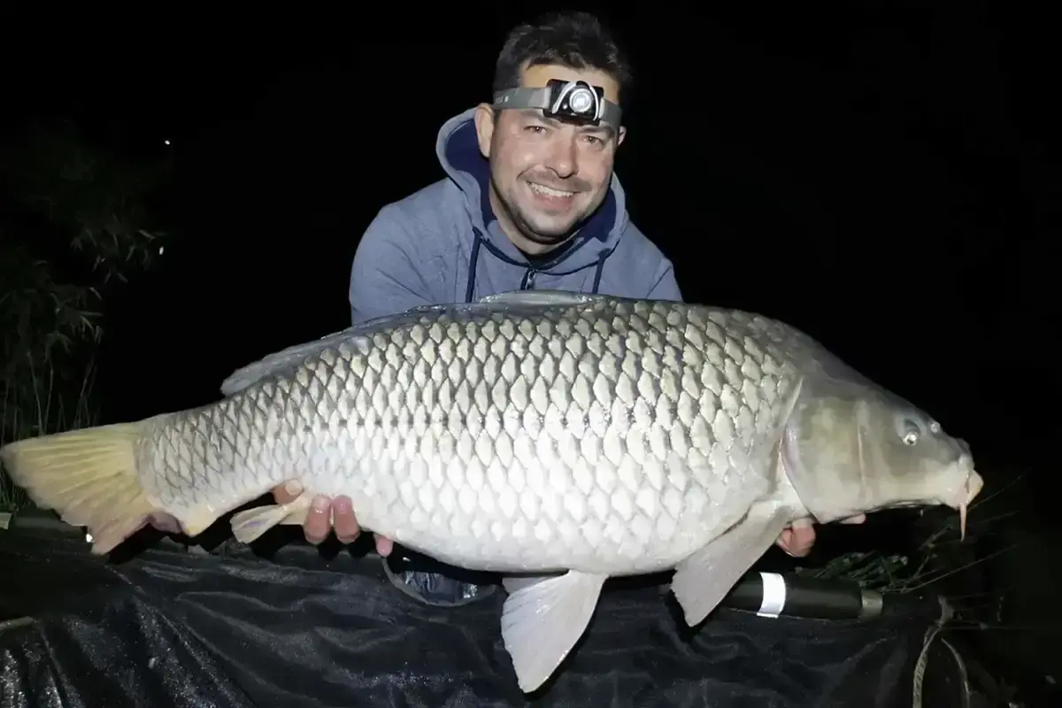 Pescar la popularea baltilor de pescuit, Lacurile Sibiu, tine peste de 24,45 kg.